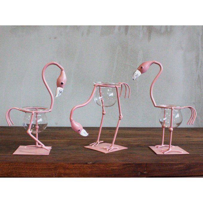 Flamand rose 1 métal et verre recyclés