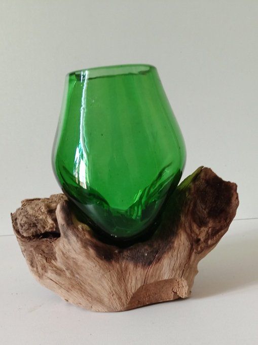 Vase verre soufflé sur racine