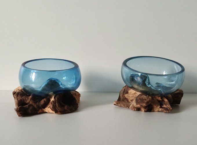 Verre soufflé sur bois flotté